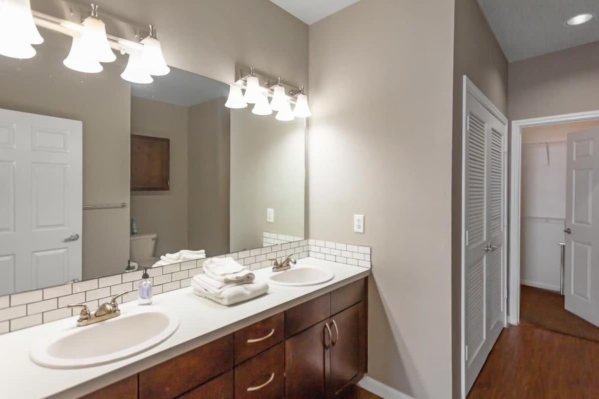 Trendy Place To Stay In Downtown Next To Convention Center Dallas Esterno foto